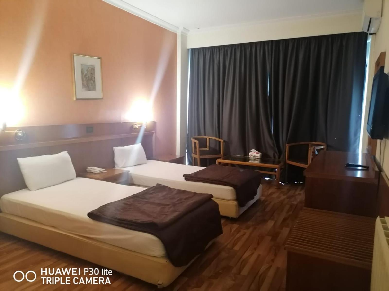 Charles Hotel Beirut Eksteriør bilde