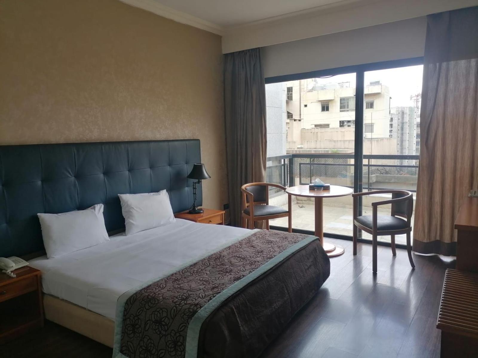Charles Hotel Beirut Eksteriør bilde