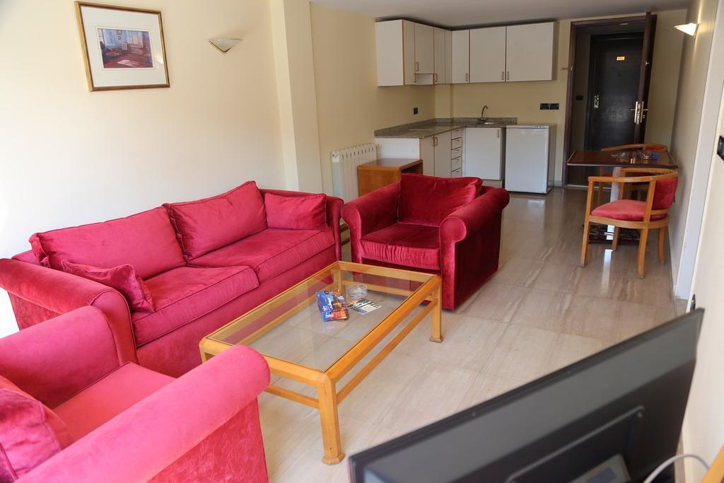 Charles Hotel Beirut Eksteriør bilde