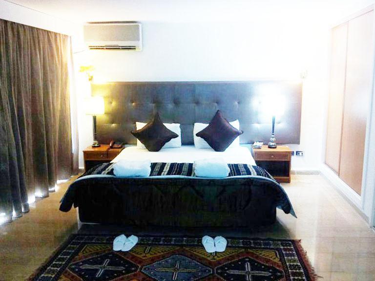 Charles Hotel Beirut Eksteriør bilde